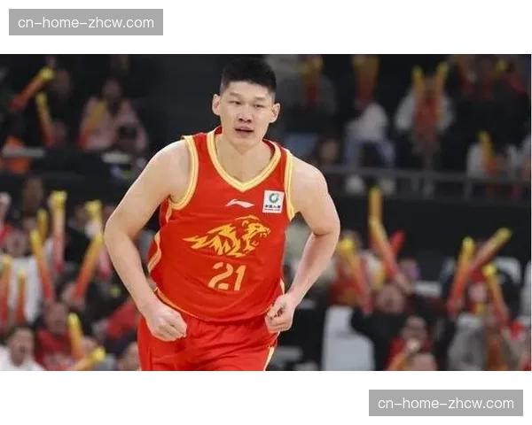 广厦胡金秋塔克挡拆配合，空间拉开助攻突破得分模式